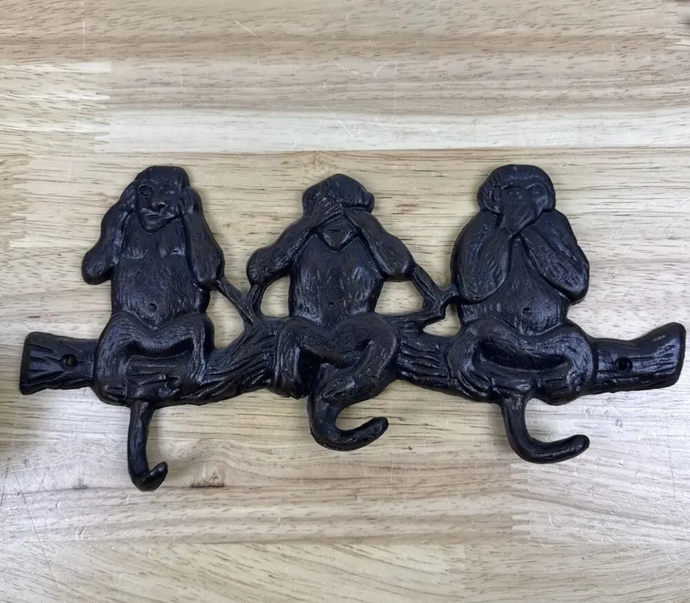 Wise Monkey Wall Hook Rack Cast Iron Keys Clothes Rustic 3 Tail Hooks 11”